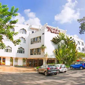 Maya's Kings Kourt Hotel