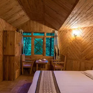 Livingstone Ojuven Treehouses Shimla
